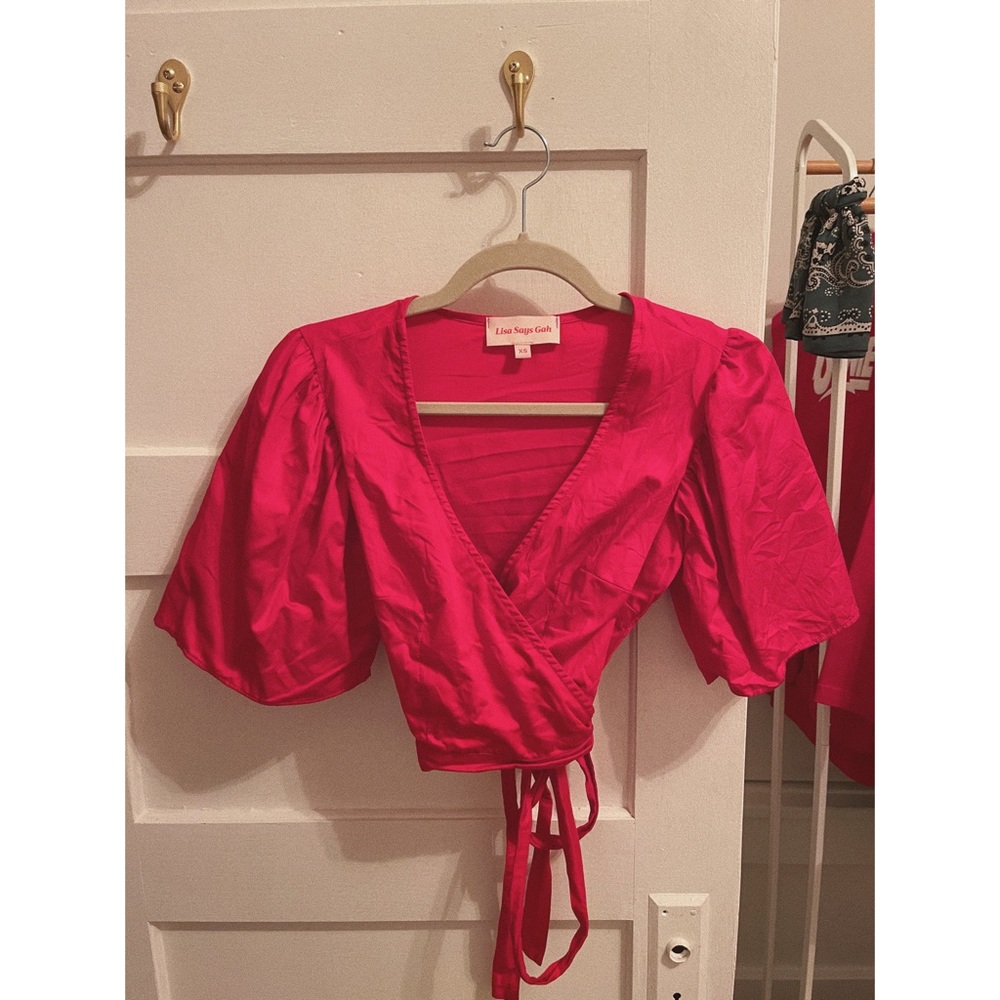 Lisa Says Gah Maria Wrap Top